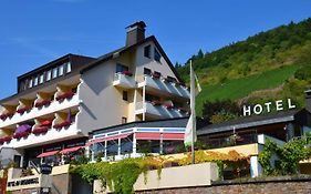 Flair Hotel am Rosenhügel - Garni